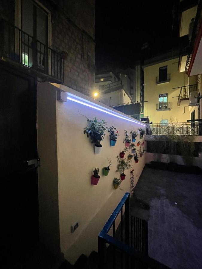 Cesi 13 Lejlighed Napoli Eksteriør billede